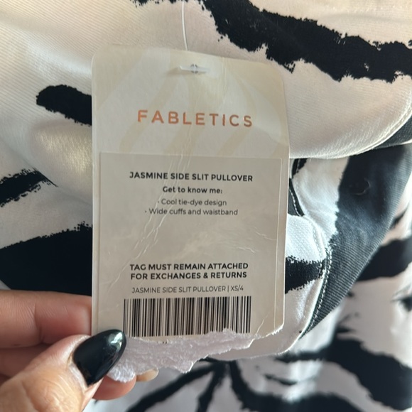Fabletics jasmine side slit pullover - Picture 4 of 6